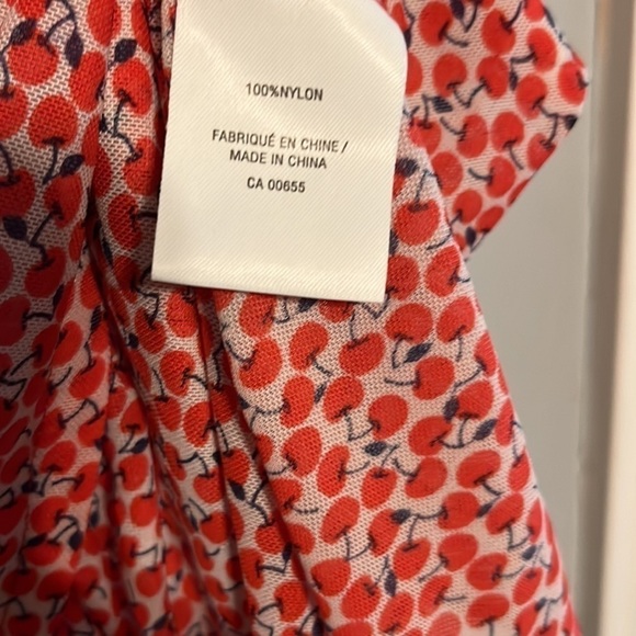 Reitmans cherry top - Picture 7 of 8